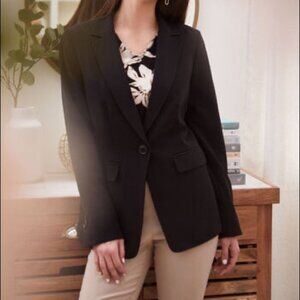 Tobias Black single button blazer flap  pockets size 6